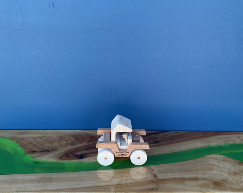 Wooden-toy-trucks-and-cars—Tradeware-Building-Supplies8