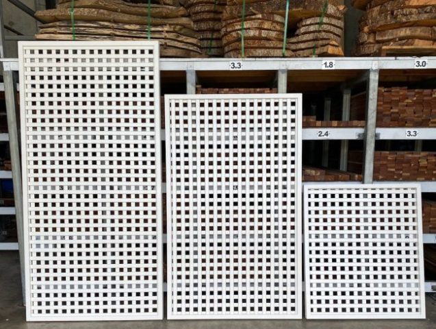 Lattice panels white, Chandler | Tradeware Building Supplies Lattice panels in white available from Tradeware Building Supplies, Chandler, Brisbane.